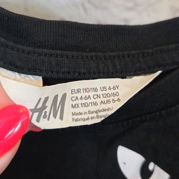 H&M Little Boys Black Spooky Eyes T-Shirt Casual Shirt Graphic Print Kids Tee - Picture 3 of 5